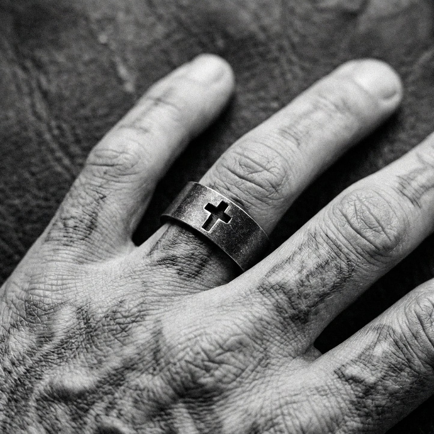 BLACKED Kreuz