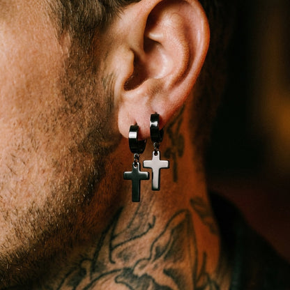 CROSS HANGER EARRINGS - Schwarz