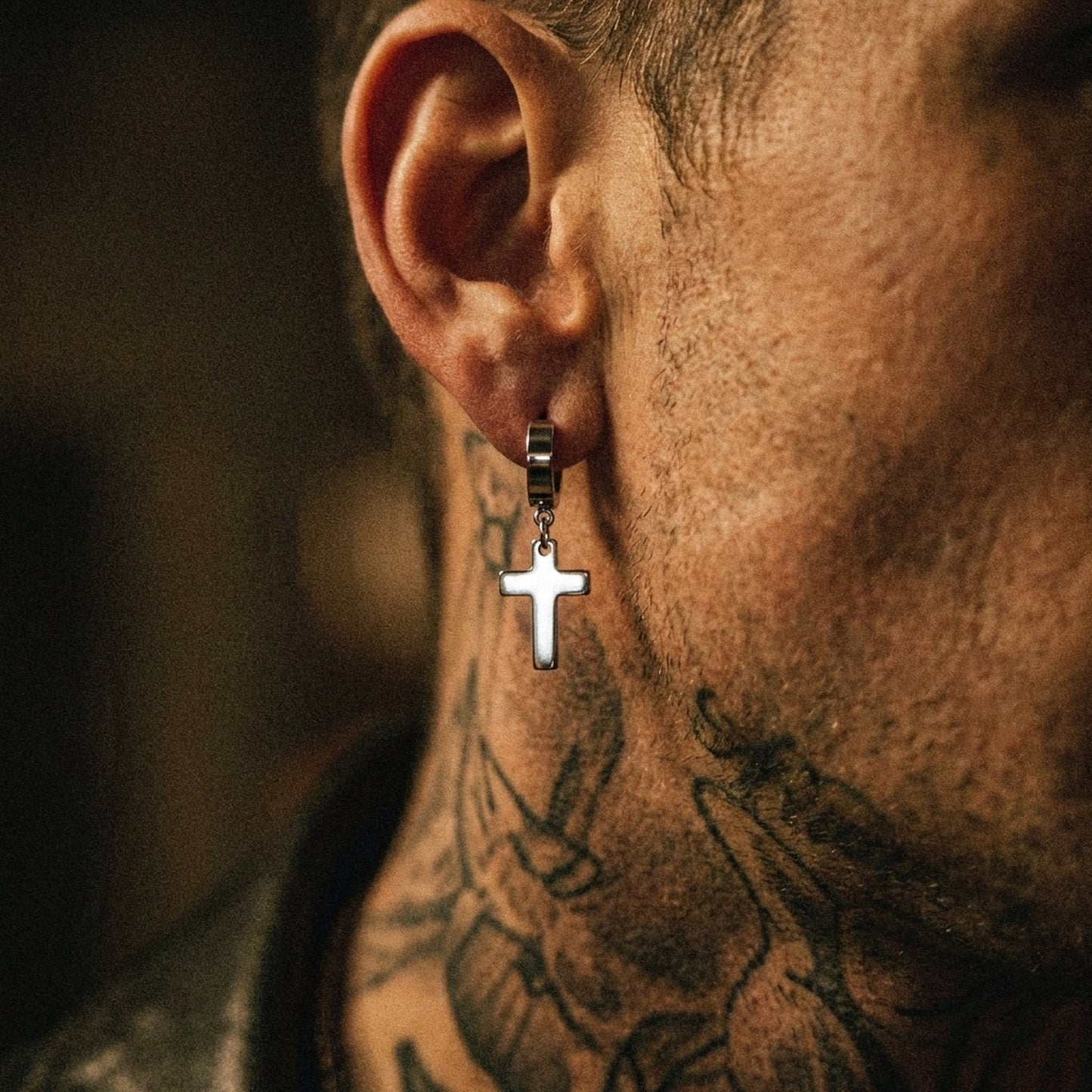 CROSS HANGER EARRINGS - Silber