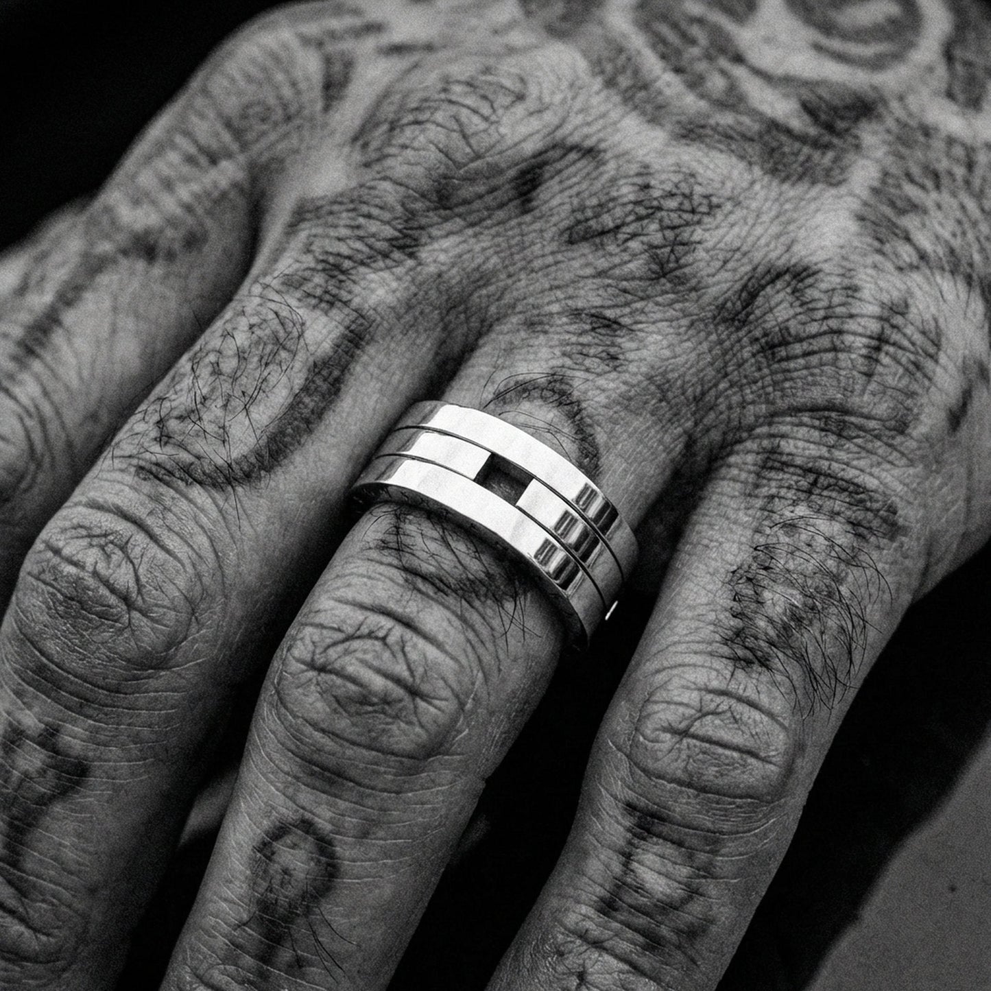 FOREVER Ring