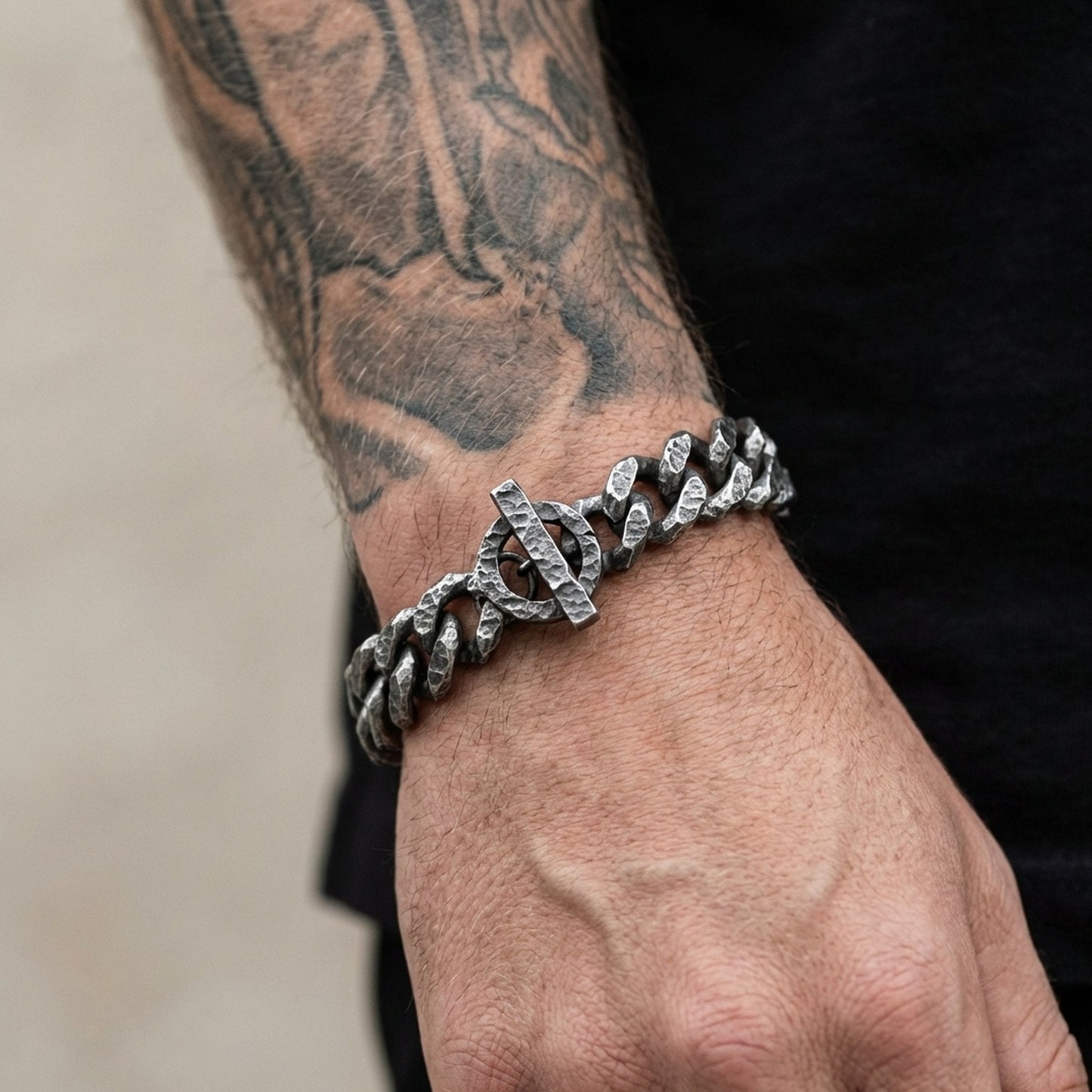 FORGED BIND.