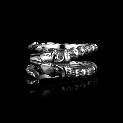 HORNED - Gehörnt
