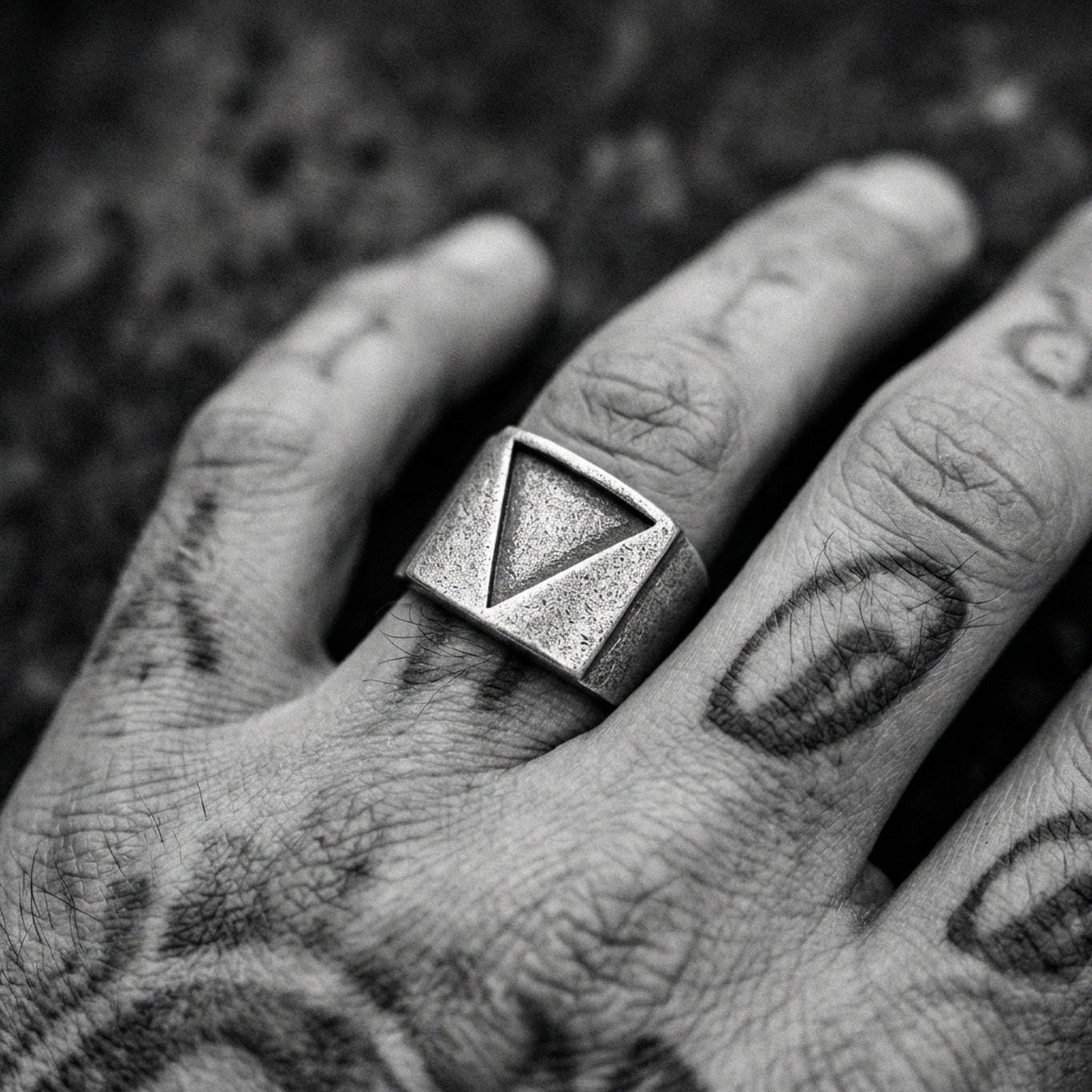 TRIANGLE